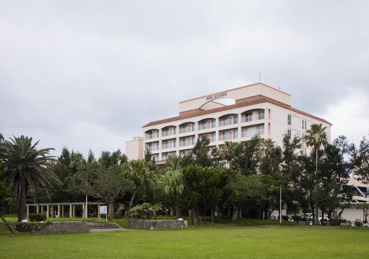 Hotel Alexander Royal Resort Okinawa Naha Buitenkant foto